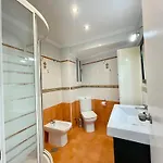 P5 Beautiful & Shiny Apartment